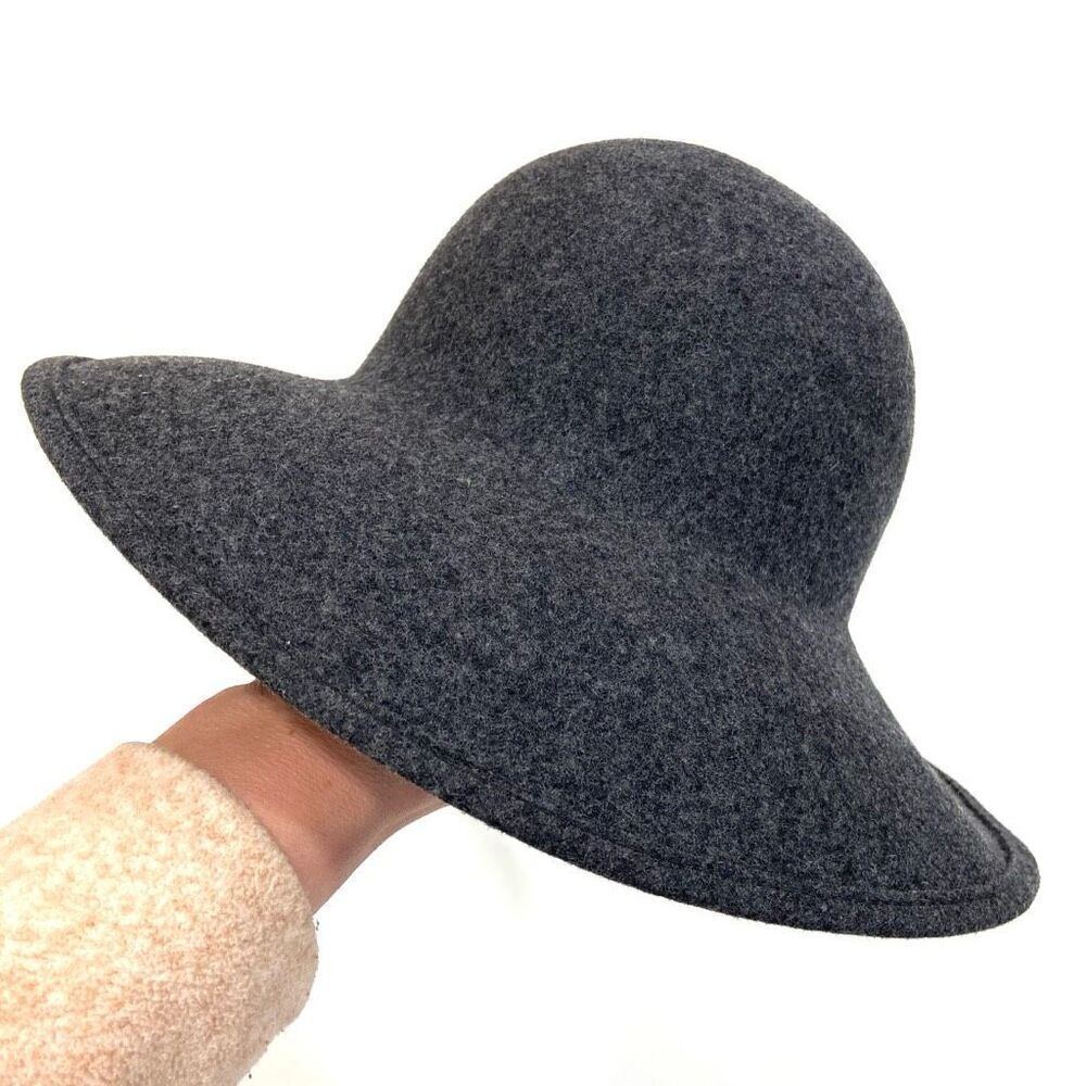 New✨ BANASH Crushable Wool Hat (Women’s Sz L)